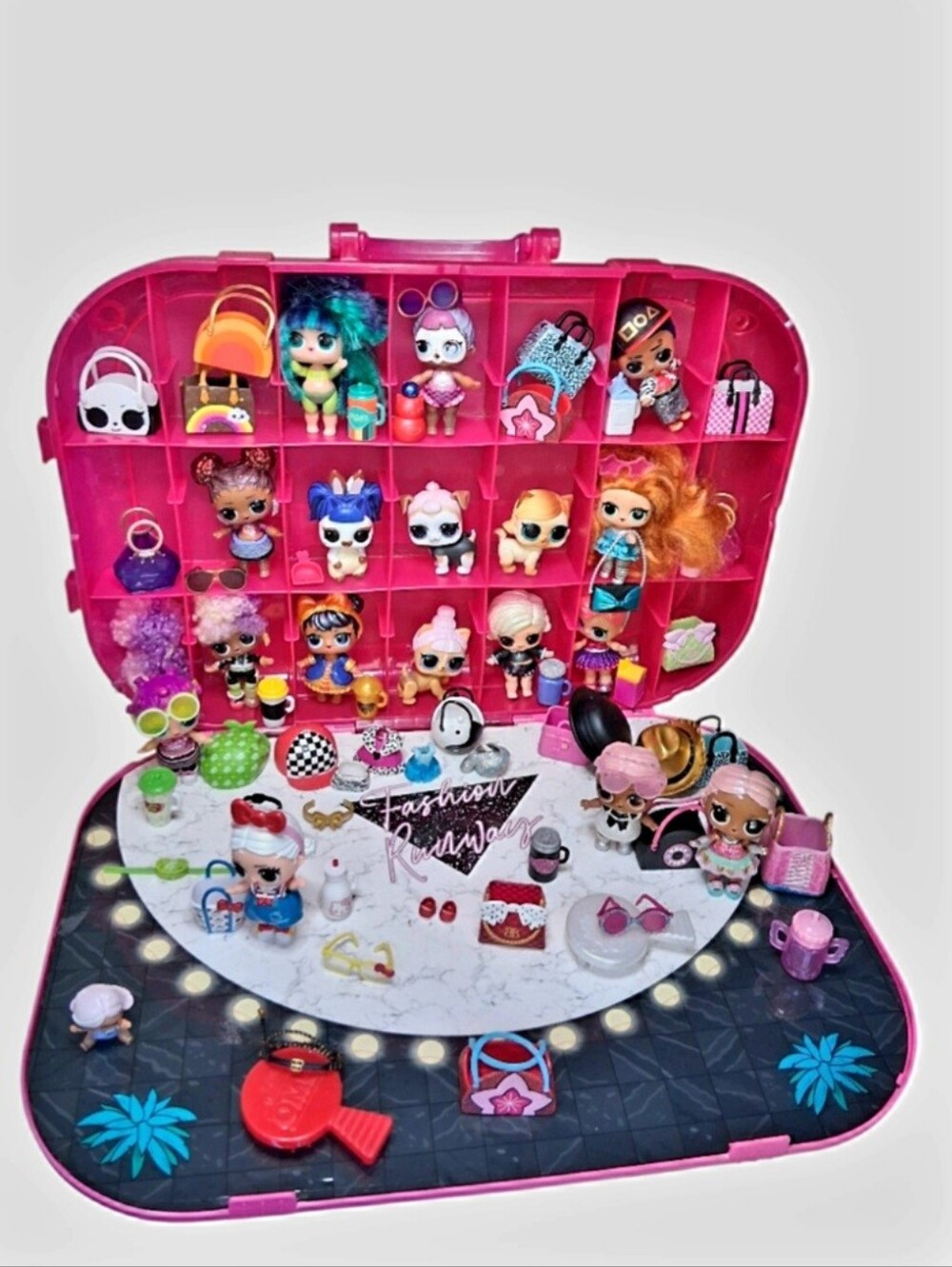 L.O.L. Surprise! Dolls Pets Playcase Accessories